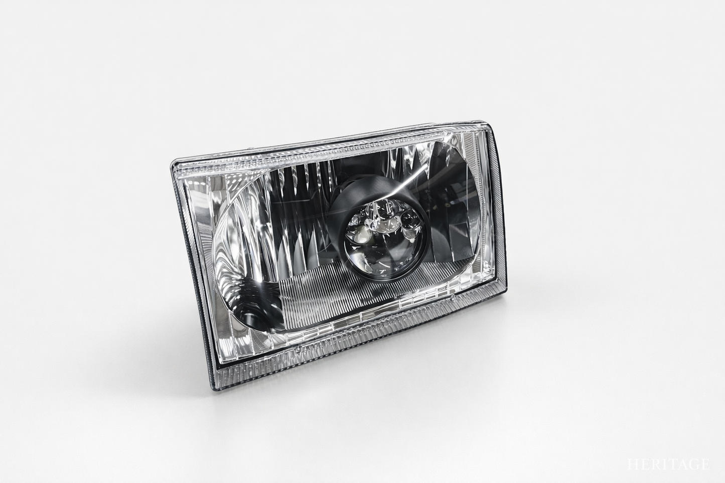 Projector Headlight – 1999–2004 Ford F250 / F350 Super Duty - Heritage Performance